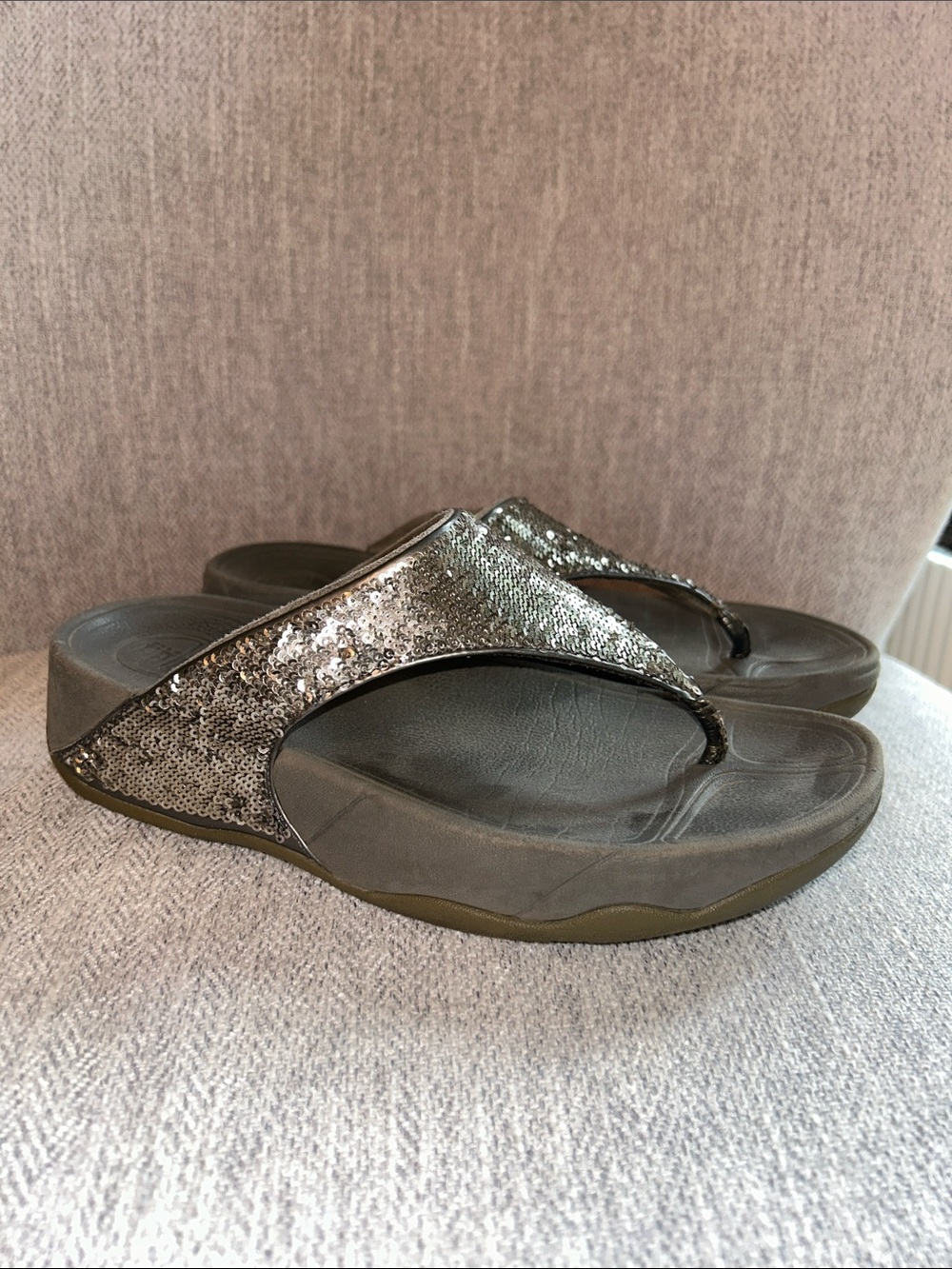 FitFlop Sparkle Wedge Flip-Flop Sandals - Silver